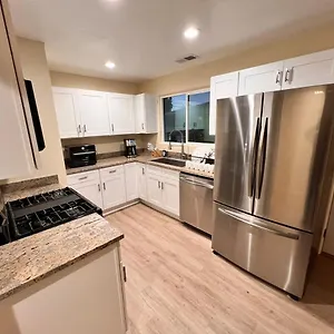Mi Casa Es Su Casa