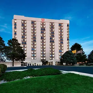 Sheraton Airport 3*